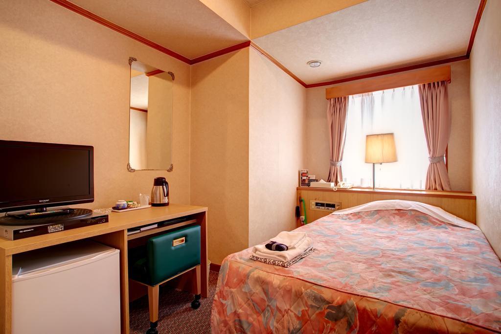 Okinawa Sun Plaza Hotel Naha Kültér fotó