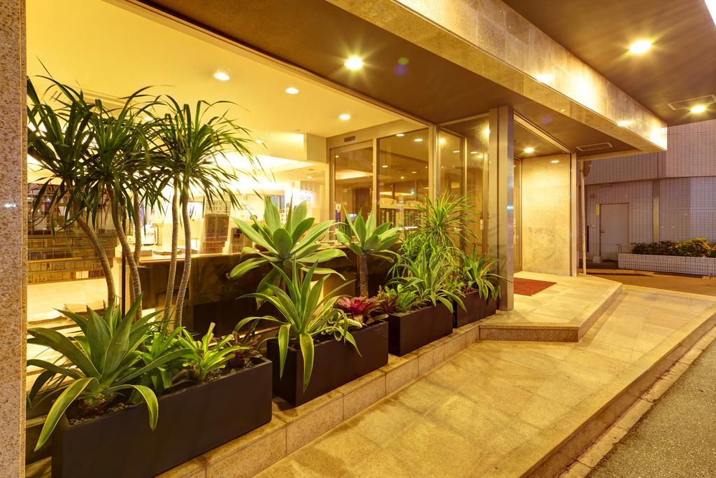 Okinawa Sun Plaza Hotel Naha Kültér fotó