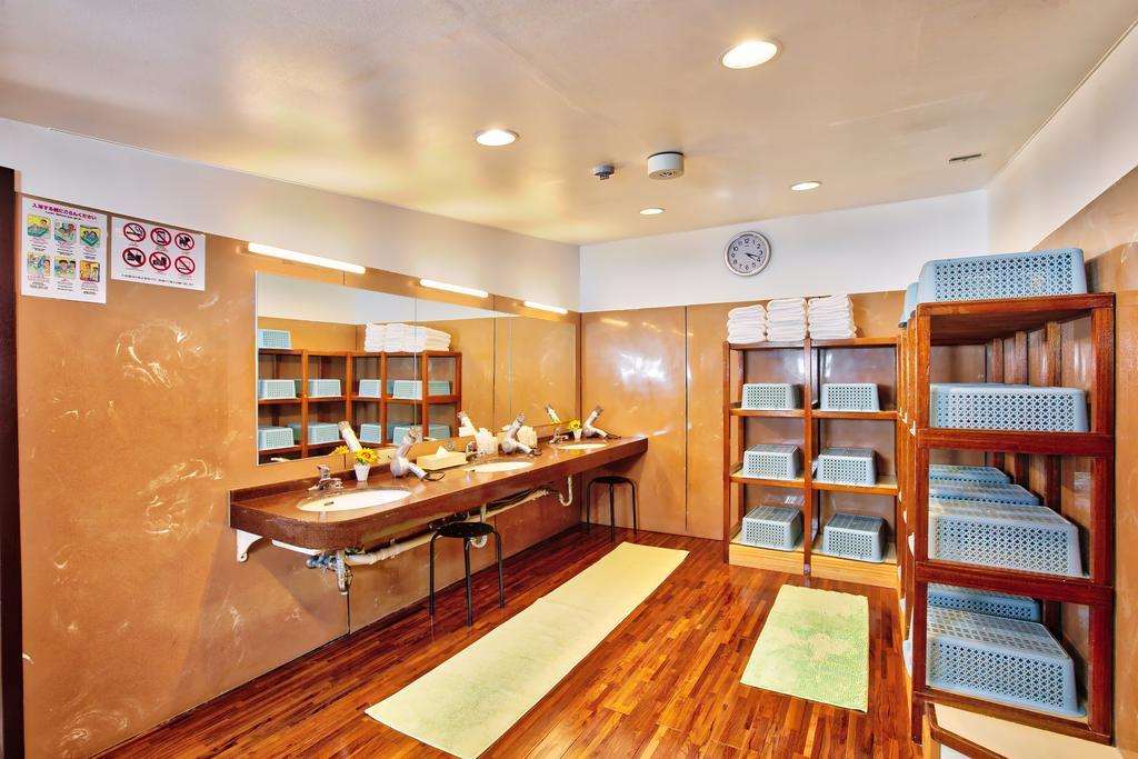 Okinawa Sun Plaza Hotel Naha Kültér fotó