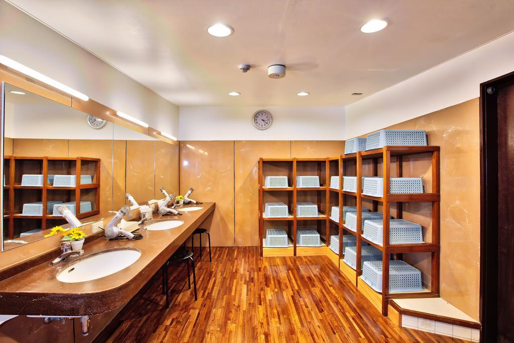 Okinawa Sun Plaza Hotel Naha Kültér fotó
