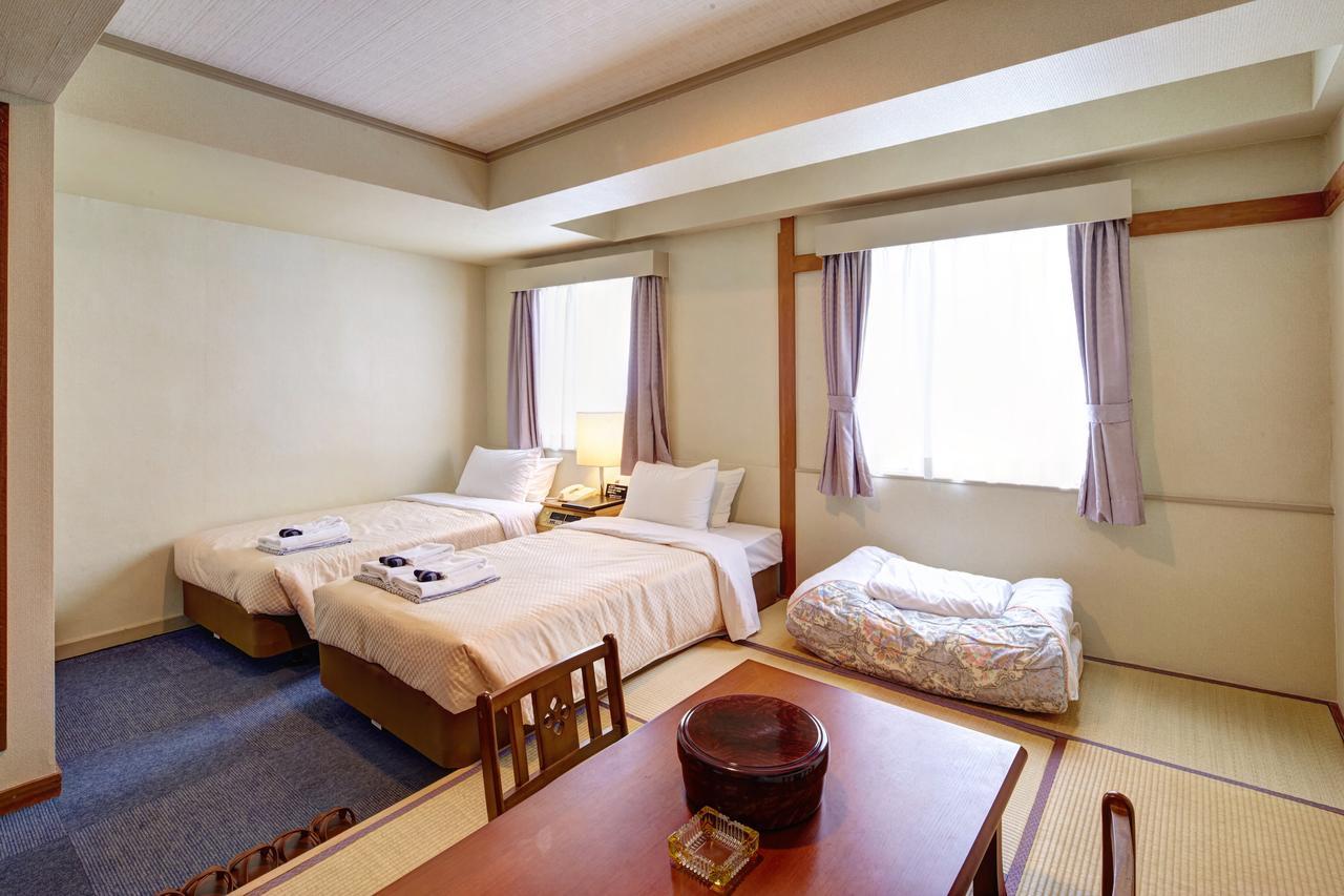 Okinawa Sun Plaza Hotel Naha Kültér fotó